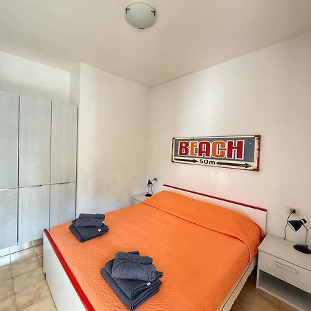 Grazioso Appartamento N 40 A Bibione A 100Mt Dal Mare Exterior foto